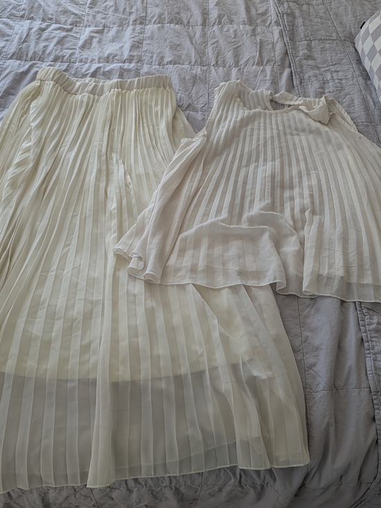 SHEIN Dresses & Skirts - SHEIN Cream Pleated Maxi Skirt & Top Set